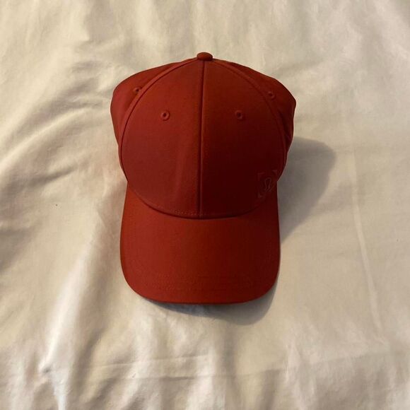 lululemon athletica Other - Red Lululemon snap back hat for men